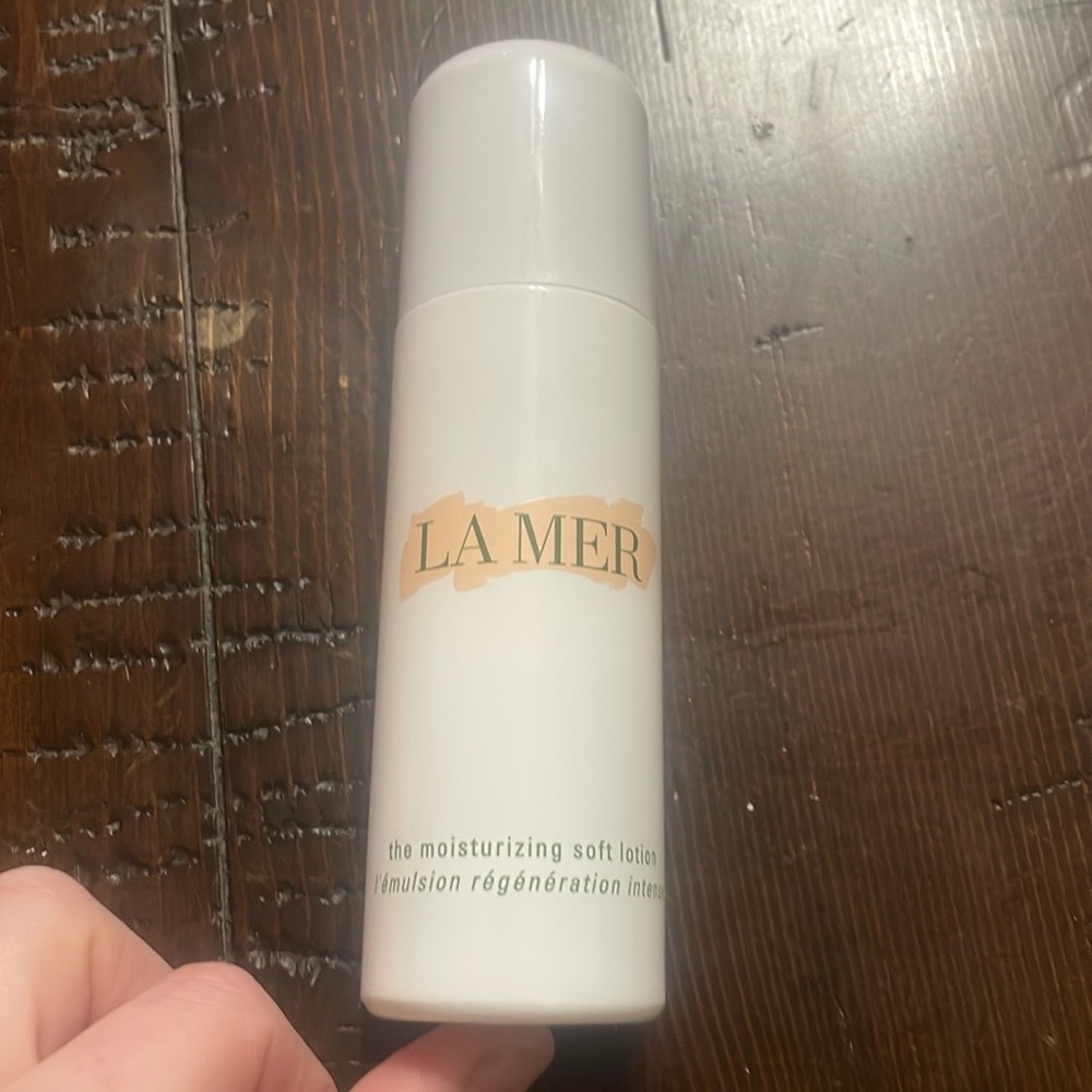 La mer moisturizing soft lotion